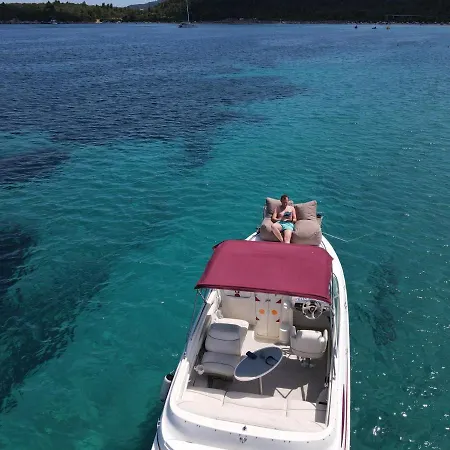 White Eagle Cruises Pefkochori