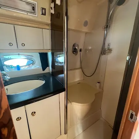 White Eagle Cruises * Pefkochori